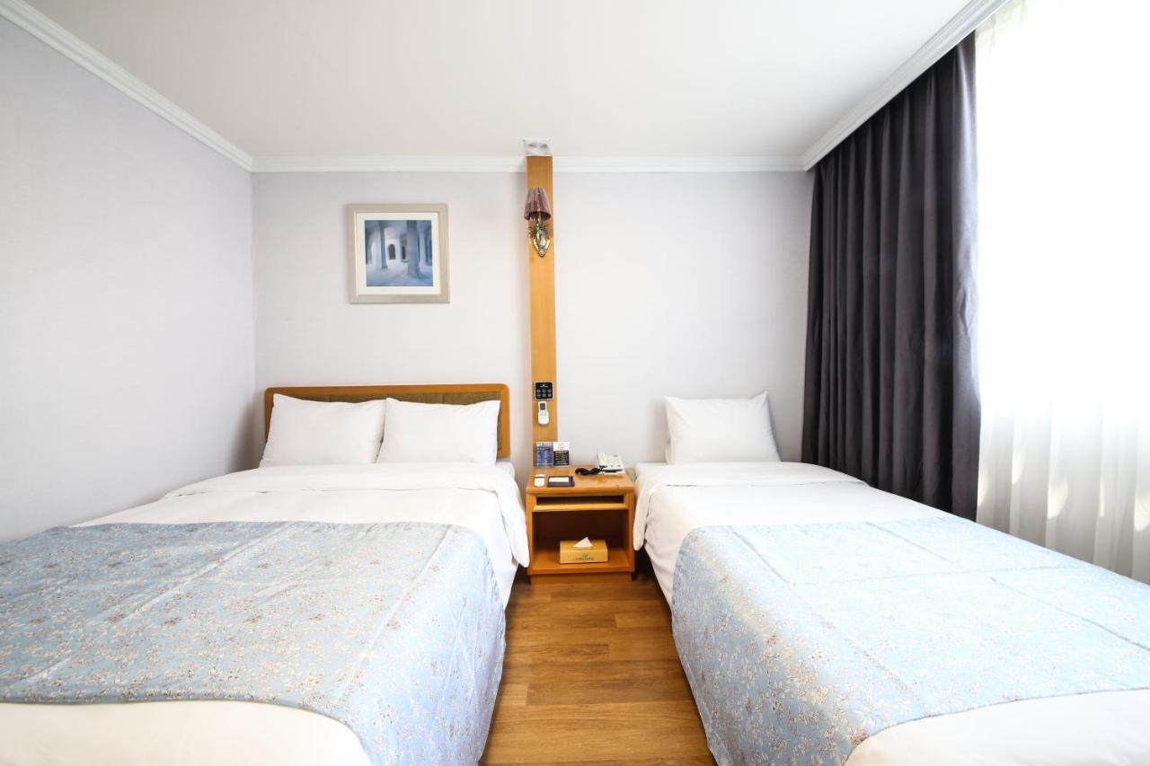 ยูโทเปีย ทัวริสต์ โฮเต็ล Hotel ปูซาน ภายนอก รูปภาพ